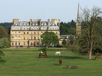 Осенние и зимние каникулы для детей 12 – 17 лет в школе Bell Bedgebury, Kent