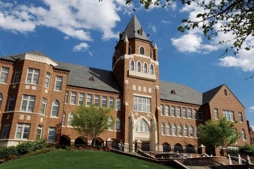 cook-hall-front-1152_0.jpg