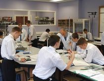 Среднее образование в Великобритании - Merchiston Castle School
