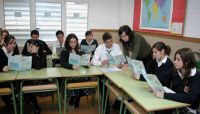 Обучение за рубежом - Каникулы и Английский или Испанский язык в Валенсии Caxton College
